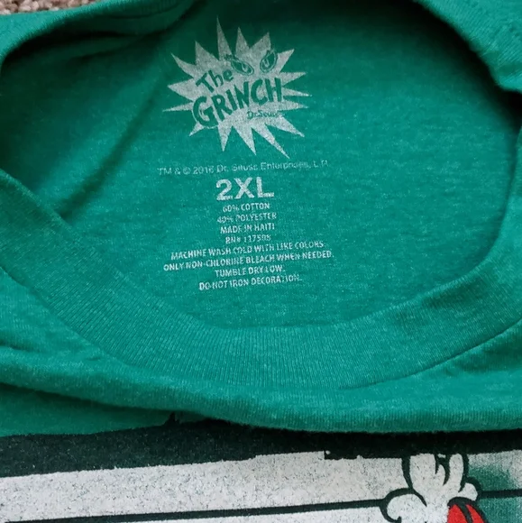 Grinch T-Shirt - Picture 2 of 3
